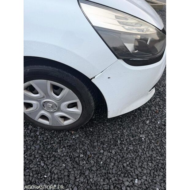 2016 Renault Clio-46355795