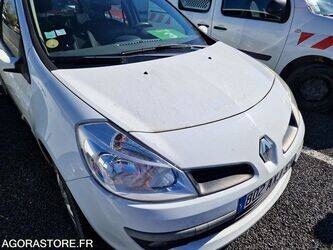 2008-renault-clio-1438508-46355891