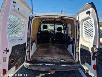 2014-renault-kangoo-1438511-46356012