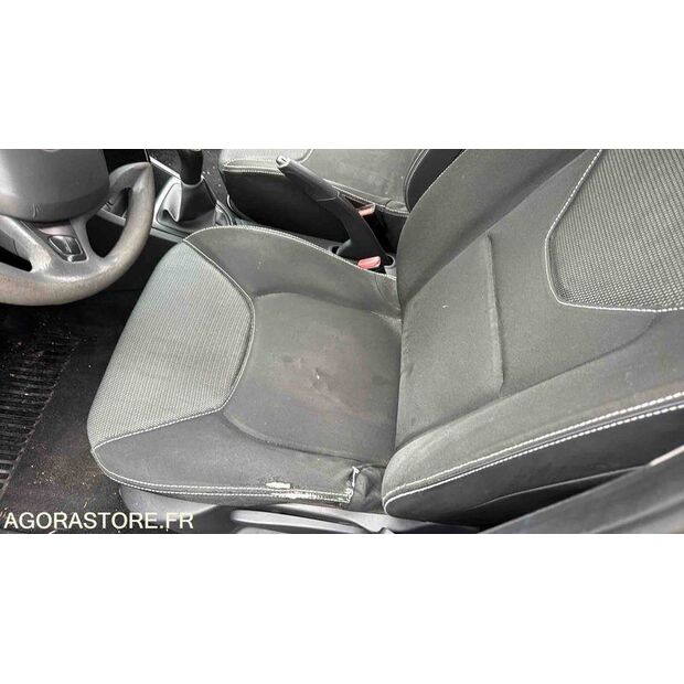 2012 Renault Clio-46356078