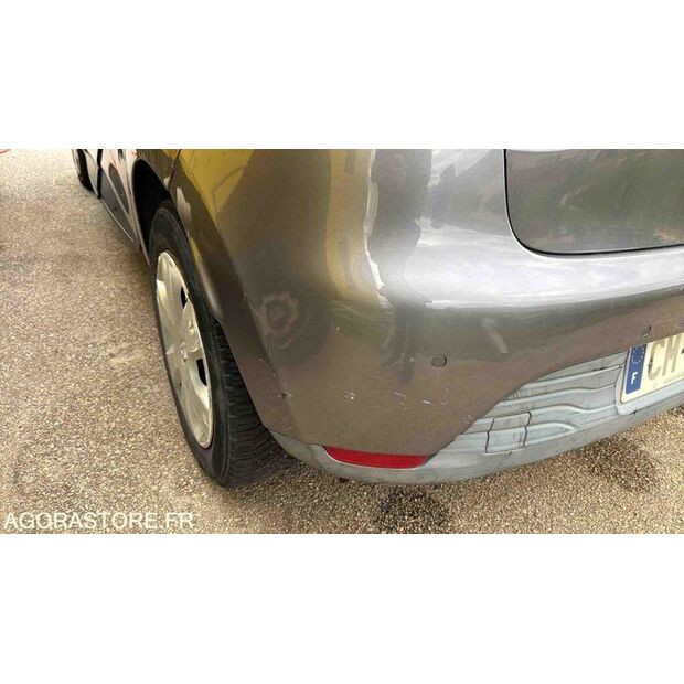 2012 Renault Clio-46356079