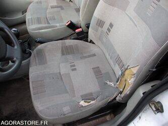 2006-renault-kangoo-1438522-46356290