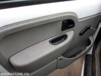 2006-renault-kangoo-1438523-46356353