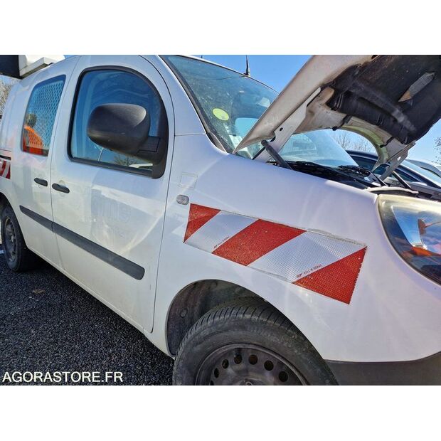 2013 رينو Kangoo-46356415