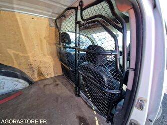 2013-renault-kangoo-1438525-46356425