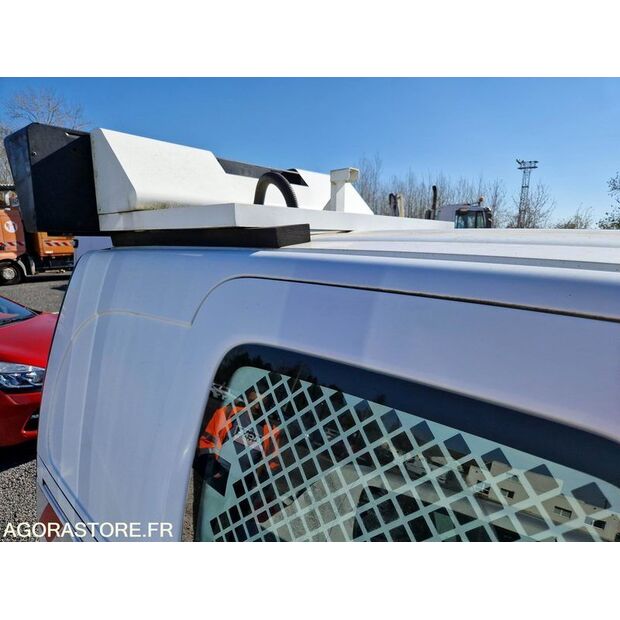 2013 رينو Kangoo-46356426