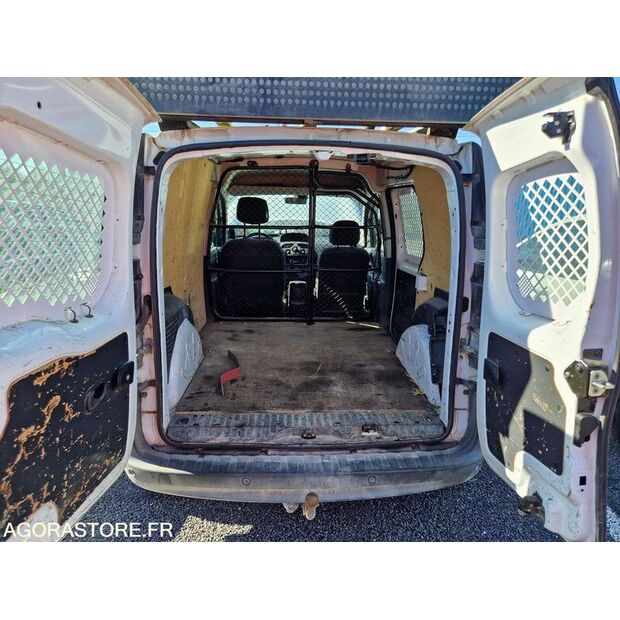 2013 رينو Kangoo-46356431