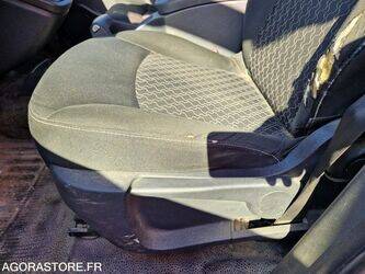 2013-renault-kangoo-1438525-46356439