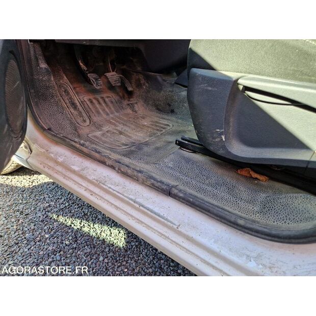 2013 رينو Kangoo-46356440