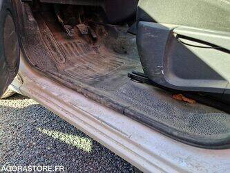 2013-renault-kangoo-1438525-46356440