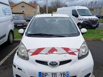 صورة ل سيارات 2011 تويوتا AYGO