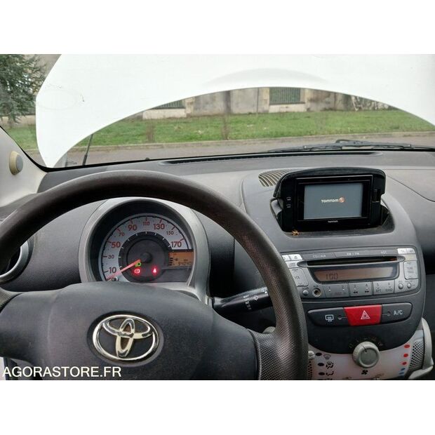2011 Toyota AYGO-46356451