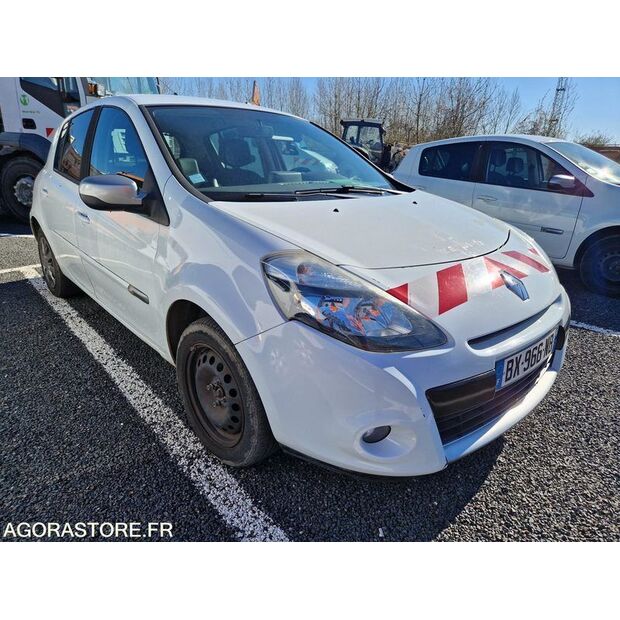 2011 رينو Clio-46356559