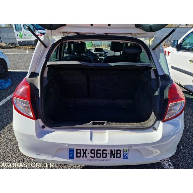 2011 رينو Clio-46356577
