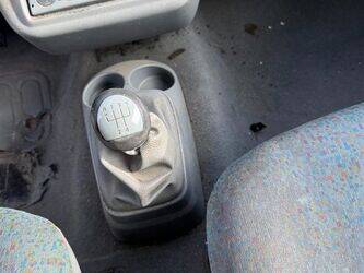 2002-renault-twingo-1438533-46356652