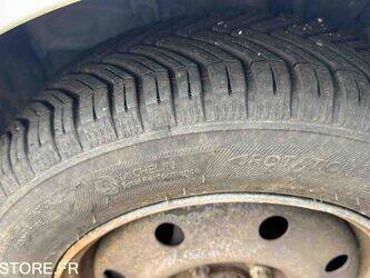 2008-renault-kangoo-1438536-46356692