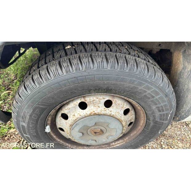 2010 رينو Master-46356717