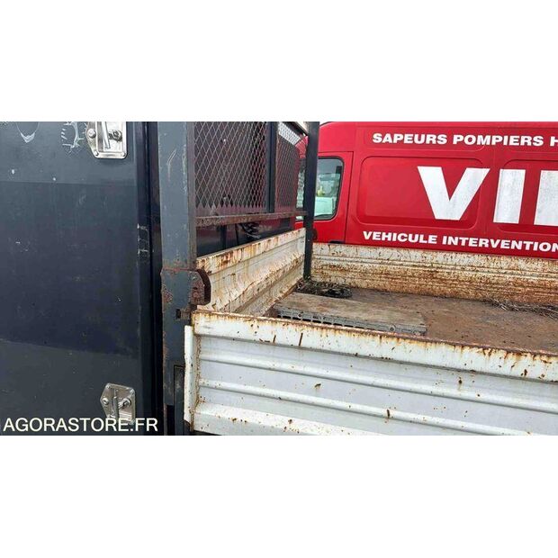 2010 رينو Master-46356719