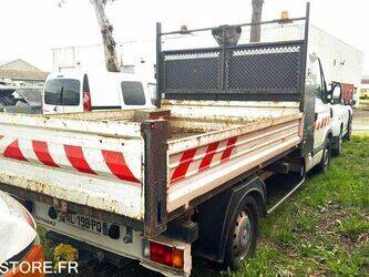 2010-renault-master-1438538-46356722