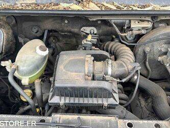 2010-renault-master-1438538-46356724