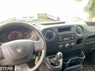 2013-renault-master-1438539-46356747