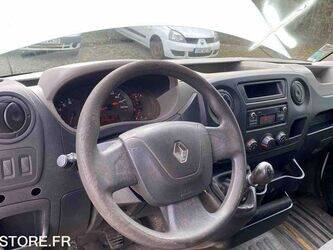 2013-renault-master-1438539-46356749