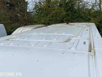 2013-renault-master-1438539-46356751