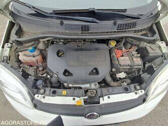 2018-fiat-panda-1438544-46356816