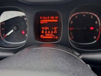 2018-fiat-panda-1438544-46356817