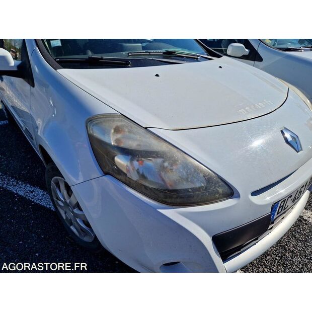 2010 Renault Clio-46356885