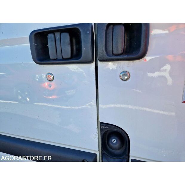 2009 Renault Master-46357041