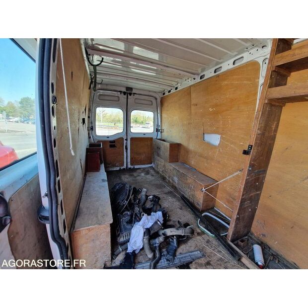 2009 Renault Master-46357044