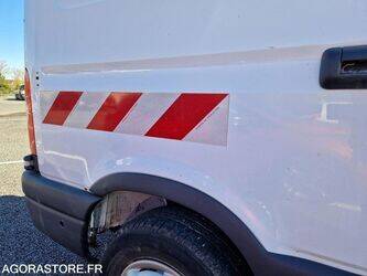 2009-renault-master-1438562-46357050