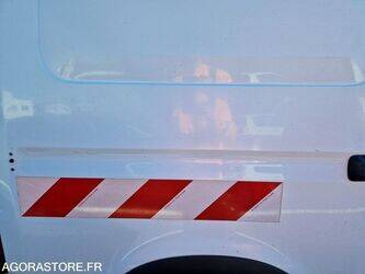 2009-renault-master-1438562-46357053