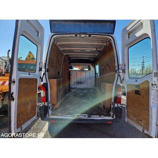 2009 Renault Master-46357061