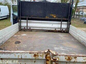 2012-renault-master-1438566-46357144