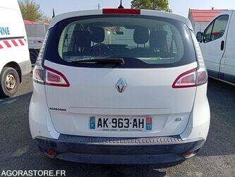 2010-renault-megane-1438567-46357161