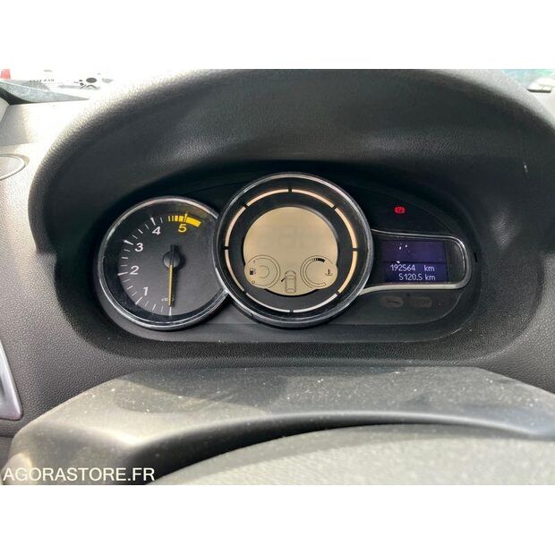 2014 رينو Megane-46357196