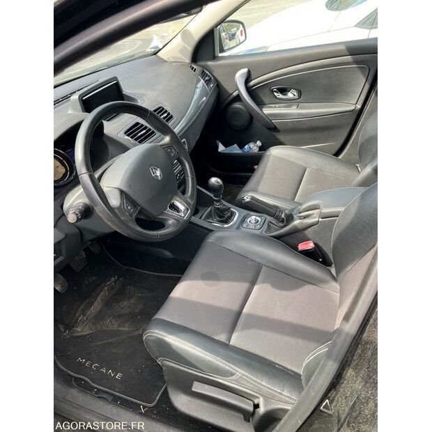 2014 رينو Megane-46357198