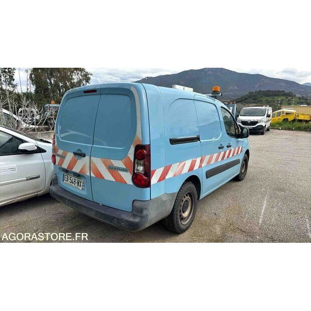 2016 Peugeot PARTNER-46357319