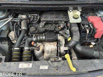 2016-peugeot-partner-1438577-46357326