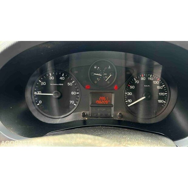 2016 Peugeot PARTNER-46357328