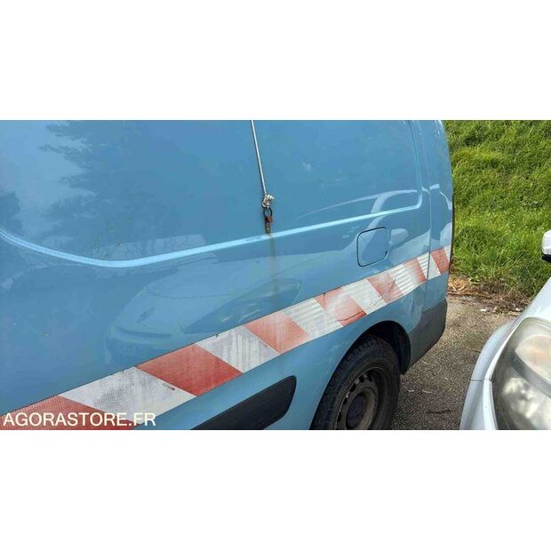 2016 Peugeot PARTNER-46357331