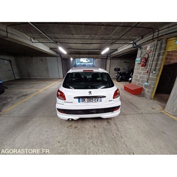 2011 بيجو 206-46357338