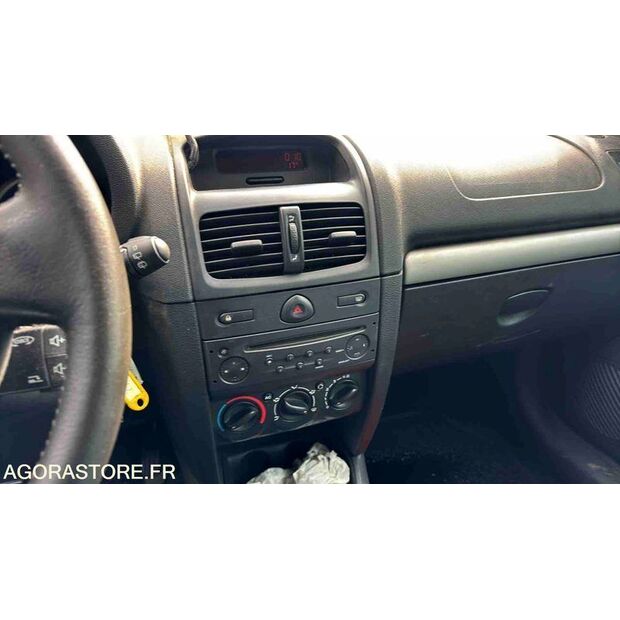 2007 Renault Clio-46357364