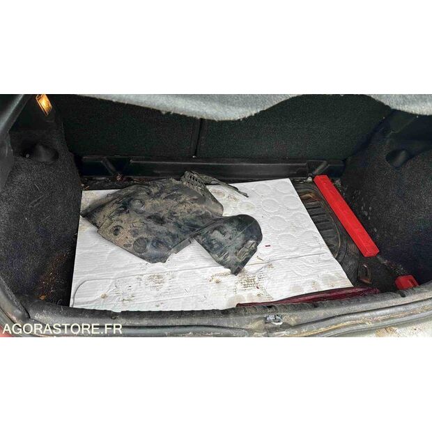 2007 Renault Clio-46357371