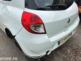 2013-renault-clio-1438584-46357399