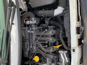 2005-renault-twingo-1438586-46357432