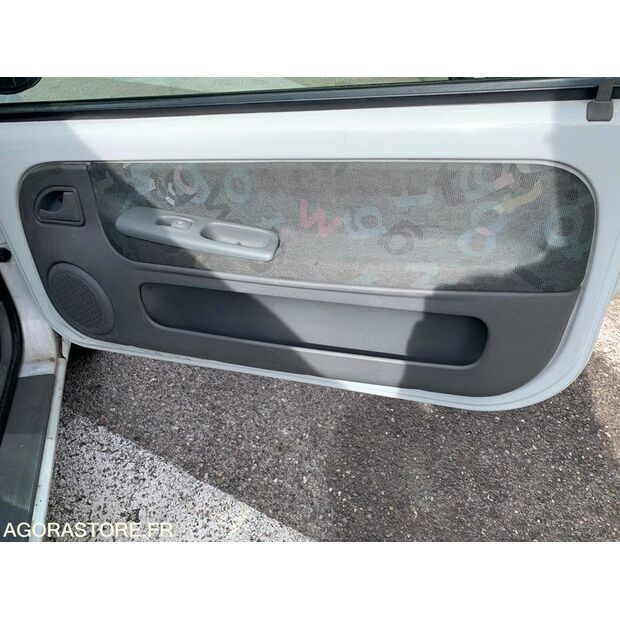 2005 Renault Twingo-46357435