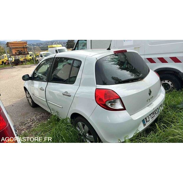 2010 رينو Clio-46357437